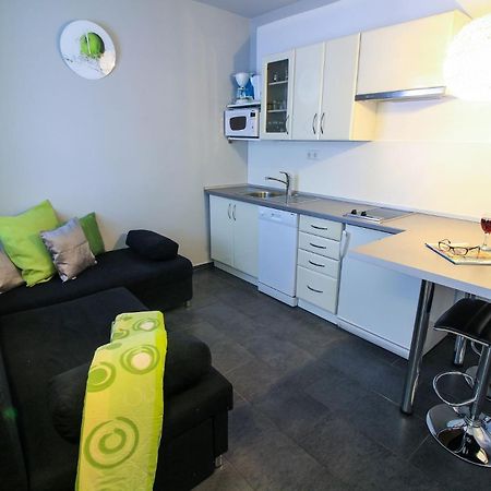 Apartments Jadra - With Parking プリモシュテン エクステリア 写真